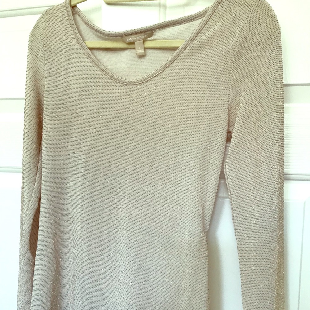 STUNNING sparkly Banana Republic top!